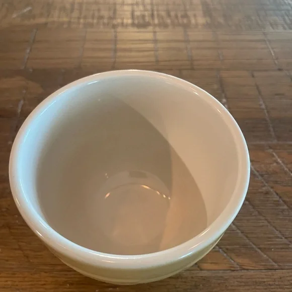 Longaberger Woven Traditions Butternut 4” Entertaining Bowl - Picture 3 of 6